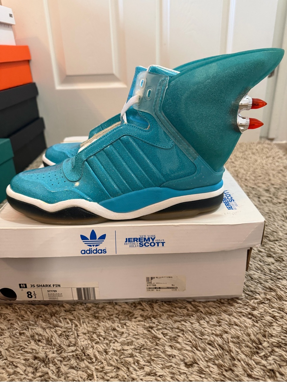 Adidas Jeremy Scott JS Shark Fin Sneakers 8.5 rare